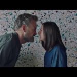 美しく、奇妙で、そして恐ろしい次世代SFスリラー『黒い箱のアリス』予告