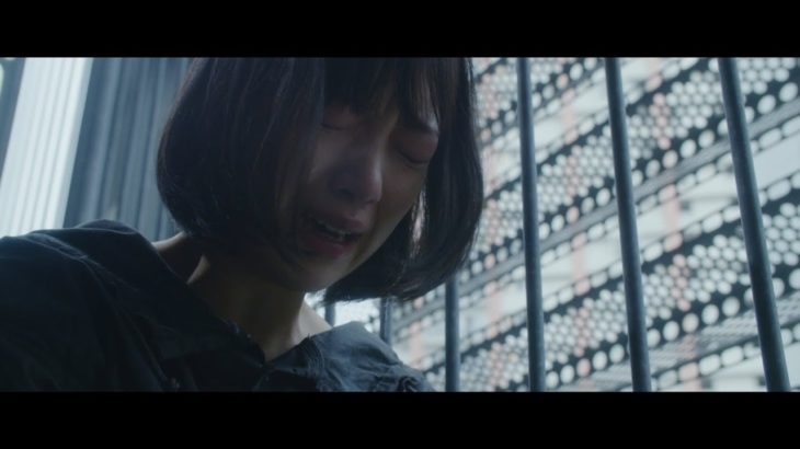 乃木坂46・堀未央奈が号泣　3人の男性との恋に揺れ動く女優デビュー作　映画『ホットギミック ガールミーツボーイ』特報