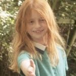 姿の見えない少年と盲目少女が織りなす切ない恋物語／映画『エンジェル、見えない恋人』予告編