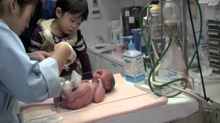 iMovie 予告編 ロマンチックコメディー