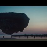 謎の巨大飛行体…『囚われた国家』予告編