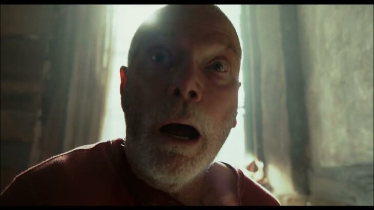 ヤバすぎ老人と山小屋で二人っきり…ホラー映画『オールドマン』予告編